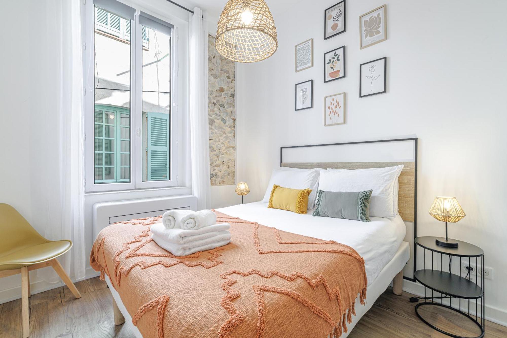 Old Town Antibes Superb New Flat, For 3, Ac, Wi-Fi 아파트 외부 사진